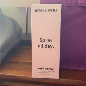 Rose spray